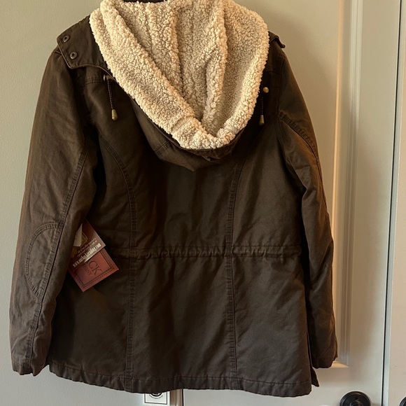 Women’s Brown Outback trading company Jacket with Sherpa Lining NWT! - Picture 5 of 5